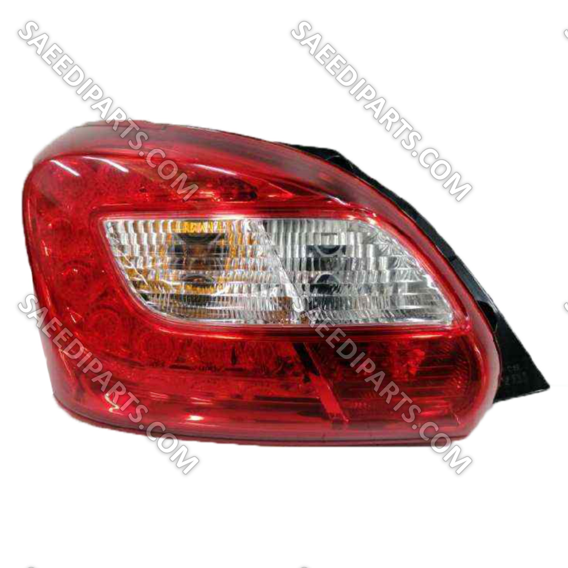 چراغ خطر عقب چپ میتسوبیشی میراژ 2017 با شماره فنی 8330B021